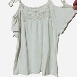 The Children’s Place Girls White Shirt Size 7/8